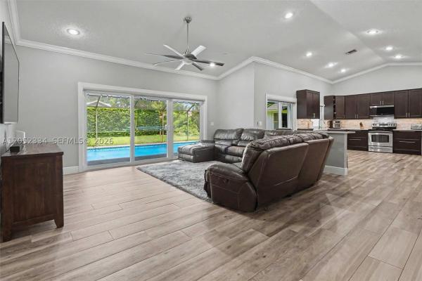 North Springs, 5085 NW 96th Way, Coral Springs, Florida 33067, image 2