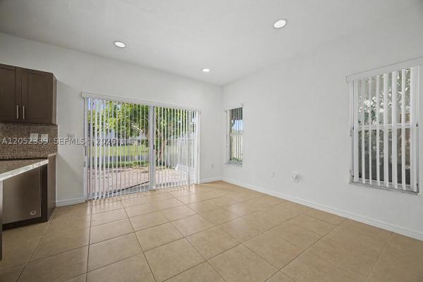 Venetia Groves, 1668 SE 30th St #1, Homestead, Florida 33035, image 2