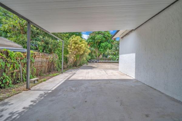 5096 SW 28th Ter, Dania Beach, Florida 33312, image 2
