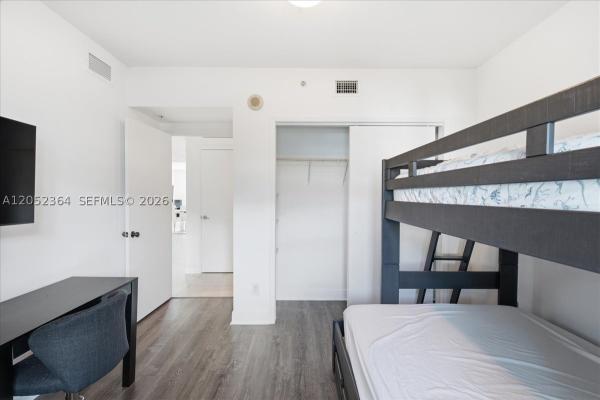 One Fifty One At Biscayne, 14951 Royal Oaks Ln #402, North Miami, Florida 33181, image 2