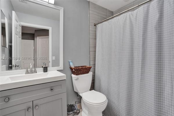Sabal Ridge, 4219 Sabal Ridge Cir, Weston, Florida 33331, image 2