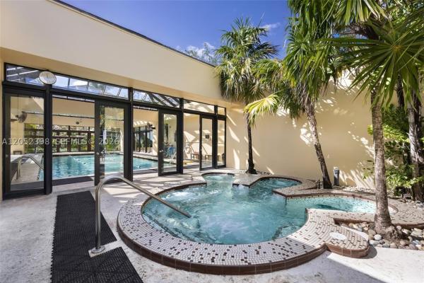 1000 Quayside Ter #805, Unincorporated Dade County, Florida 33138, image 2