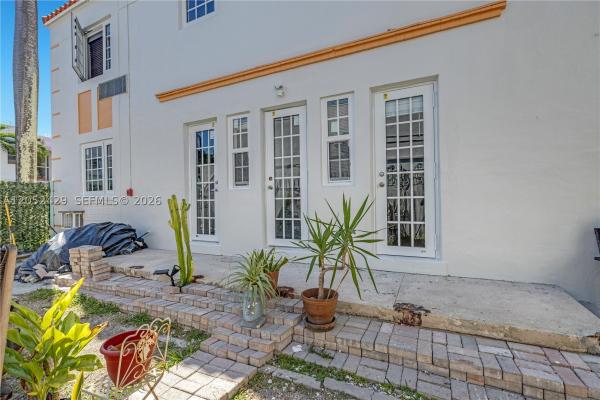 Beachgardens, 439 15th St #2, Miami Beach, Florida 33139, image 1