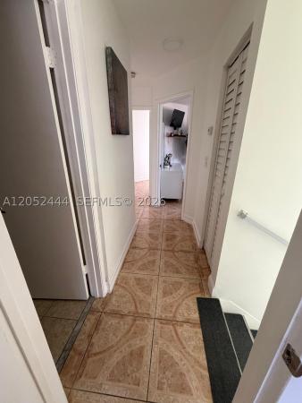 Lago Grande, 2760 W 63rd Pl #106-23, Hialeah, Florida 33016, image 1