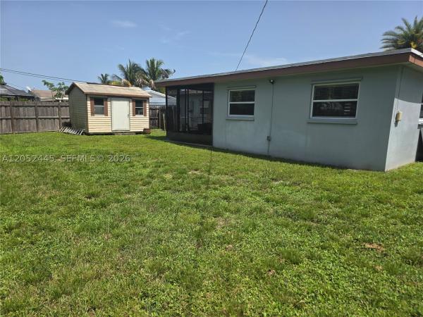 8035 NW 185th St, Hialeah, Florida 33015, image 3