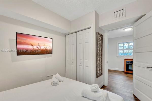 1826 NW South River Dr, Miami, Florida 33125, image 2