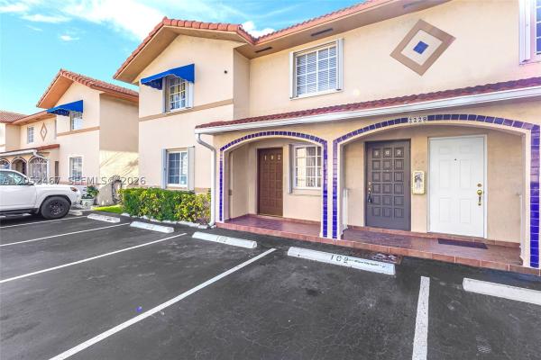 2228 W 74th St #102-13, Hialeah, Florida 33016, image 2