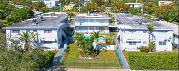 1951 NE 167th St #1, North Miami Beach, Florida 33162, image 2