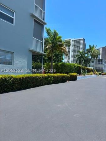 Golden Bay Manor, 3177 S Ocean Dr #217, Hallandale Beach, Florida 33009, image 2