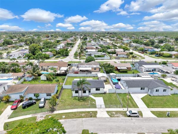 18670 SW 123rd Ct, Unincorporated Dade County, Florida 33177, image 3