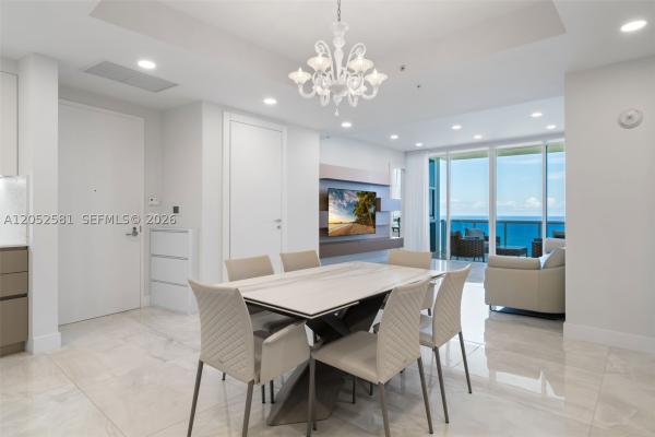 Trump Royale, 18201 Collins Ave #4606, Sunny Isles Beach, Florida 33160, image 2