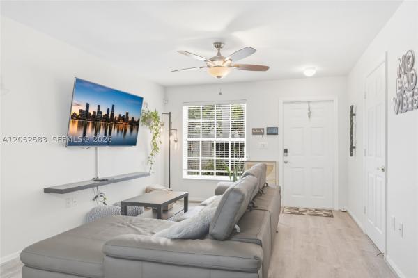 The Landings At Pembroke Isles, 2293 NW 170th Ave, Pembroke Pines, Florida 33028, image 3