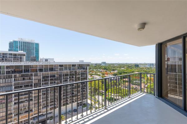 Brickell Place, 1901 Brickell Ave #B1903, Miami, Florida 33129, image 3