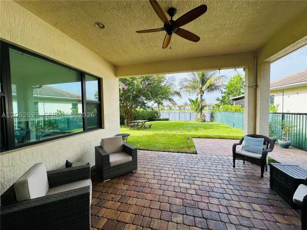 The Estates Of Raintree, 11326 SW 12th St, Pembroke Pines, Florida 33025, image 3