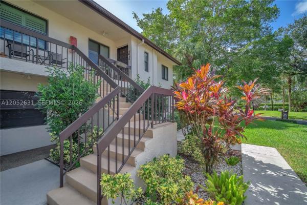 Greens Of Boca Lago, 7956 Eastlake Dr #F, Boca Raton, Florida 33433, image 2