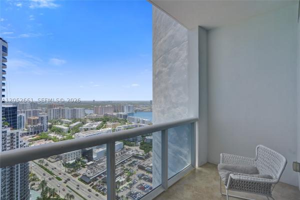 Trump Royale, 18201 Collins Ave #4705, Sunny Isles Beach, Florida 33160, image 1