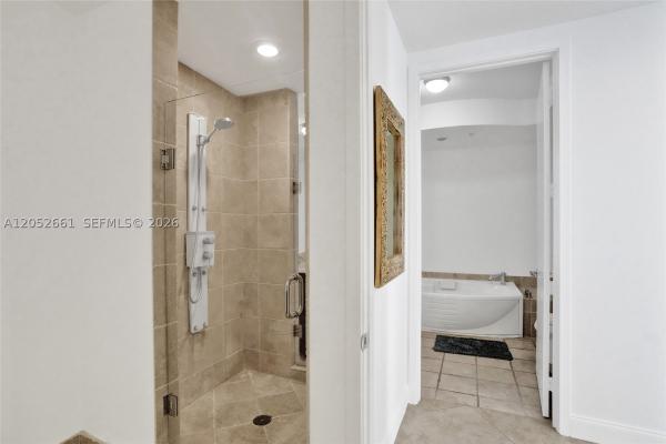 Trump Royale, 18201 Collins Ave #4705, Sunny Isles Beach, Florida 33160, image 3