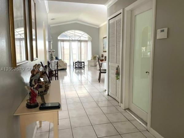 16166 SW 86th Ter, Unincorporated Dade County, Florida 33193, image 3