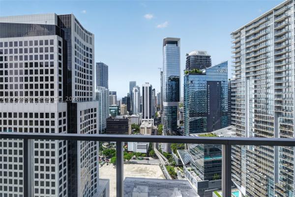 500 Brickell West, 55 SE 6th St #3802, Miami, Florida 33131, image 1