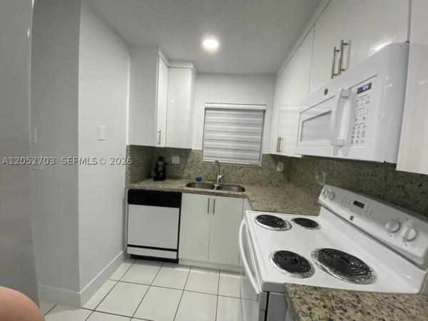 Villas At Bristol Park, 312 NW 114th Ave #4-103, Sweetwater, Florida 33172, image 3