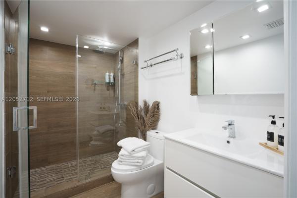 Yacht Club At Portofino, 90 Alton Rd #2306, Miami Beach, Florida 33139, image 2