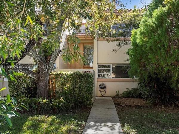 14293 SW 62nd St, Unincorporated Dade County, Florida 33183, image 3