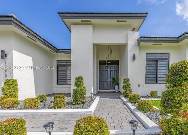 13218 SW 230th St, Unincorporated Dade County, Florida 33170, image 2