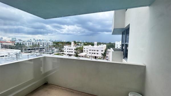 Triton Tower, 2899 Collins Ave #724, Miami Beach, Florida 33140, image 1
