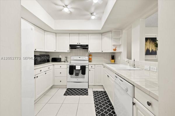 5850 NW 57th Ave #7, Tamarac, Florida 33319, image 3