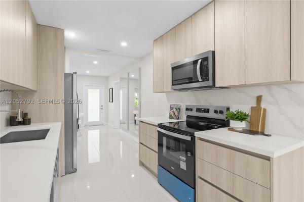 North Andrews Gardens, 4730 NE 2nd Ave, Oakland Park, Florida 33334, image 3