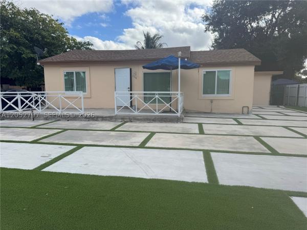 2354 NW 93rd Ter, Unincorporated Dade County, Florida 33147, image 1