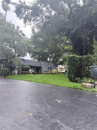 Jacaranda Country Club, 8541 N Lake Dasha Dr, Plantation, Florida 33324, image 3