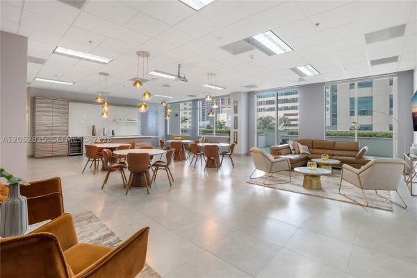 The Club At Brickell Bay, 1200 Brickell Bay Dr #2824, Miami, Florida 33131, image 2