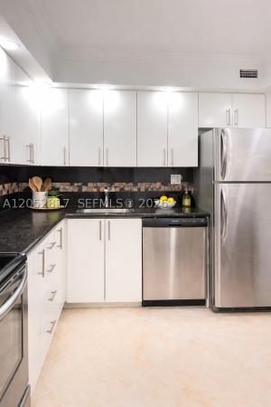 Parker Dorado, 3180 S Ocean Dr #1418, Hallandale Beach, Florida 33009, image 2