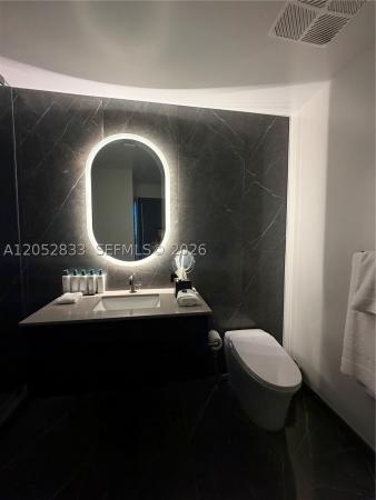 20 NE 11th St #5303, Miami, Florida 33132, image 1