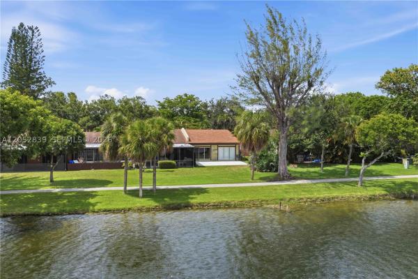 Cedarwoods At Pembroke Lakes, 10680 Cherry Ave, Pembroke Pines, Florida 33026, image 1