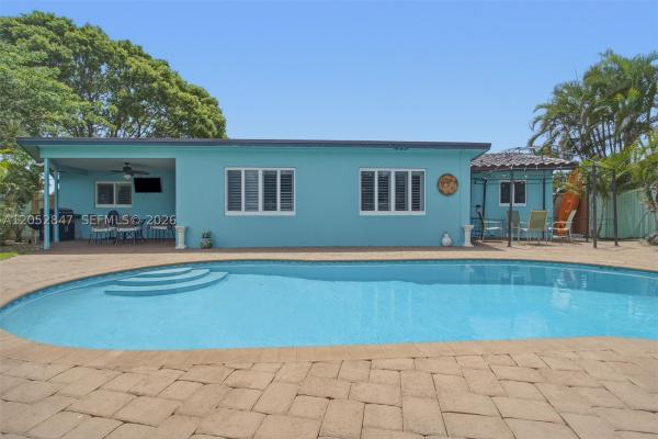 Royal Palm Isles, 3650 NW 17th Ter, Oakland Park, Florida 33309, image 3
