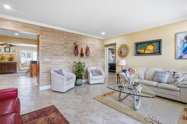 Royal Palm Isles, 3650 NW 17th Ter, Oakland Park, Florida 33309, image 1