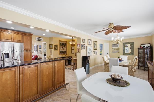 Royal Palm Isles, 3650 NW 17th Ter, Oakland Park, Florida 33309, image 2
