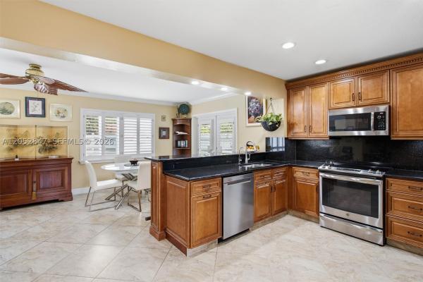 Royal Palm Isles, 3650 NW 17th Ter, Oakland Park, Florida 33309, image 1