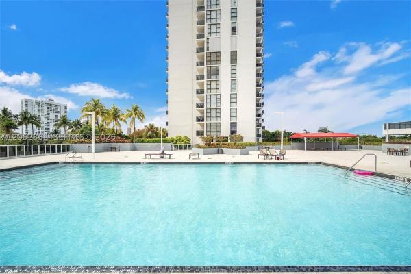 Eldorado Towers, 3625 N Country Club Dr #PH-2, Aventura, Florida 33180, image 2