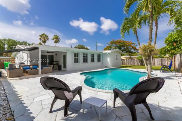 Sunrise Golf Village, 7400 NW 23rd St, Sunrise, Florida 33313, image 2