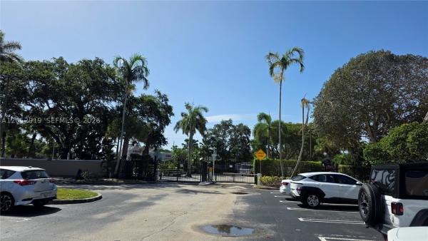 Boynton Landings, 2307 N Congress Ave #16, Boynton Beach, Florida 33426, image 2