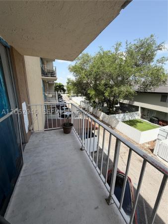 Bayview Palms, 1805 Sans Souci Blvd #320, North Miami, Florida 33181, image 3