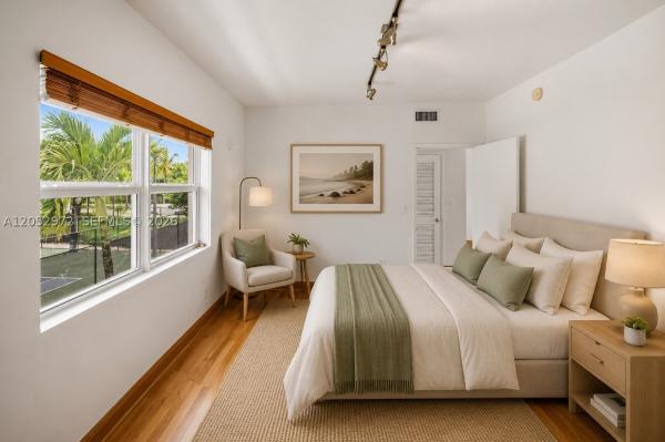 Sandpiper Villas, 1100 Venetian Way #2B, Miami, Florida 33139, image 1