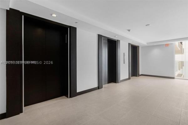 Arlen Beach, 5701 Collins Ave #1707, Miami Beach, Florida 33140, image 3