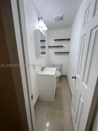 Hallandale Beach No HOA, 620 SW 7th Ave, Hallandale Beach, Florida 33009, image 1