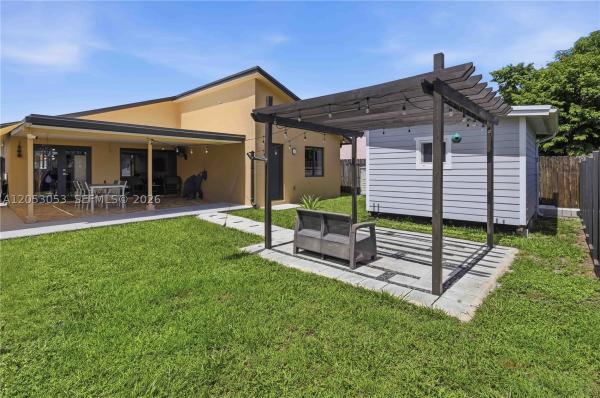 5094 NW 195th Ln, Miami Gardens, Florida 33055, image 1