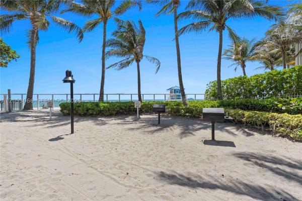 The Residences On Hollywood Beach, 3000 S Ocean Dr #1516, Hollywood, Florida 33019, image 3
