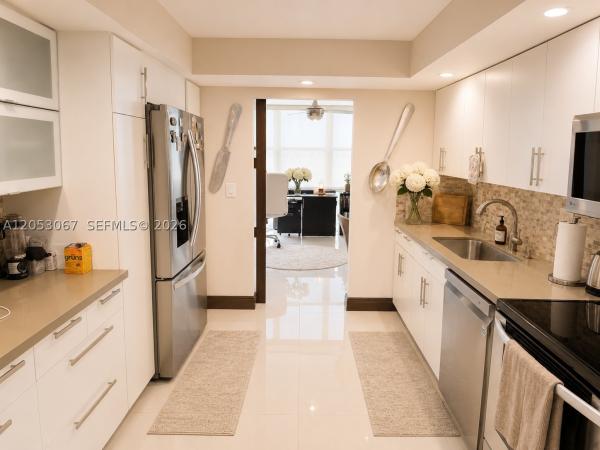 Oceanview Park, 1000 Parkview Dr #710, Hallandale Beach, Florida 33009, image 1